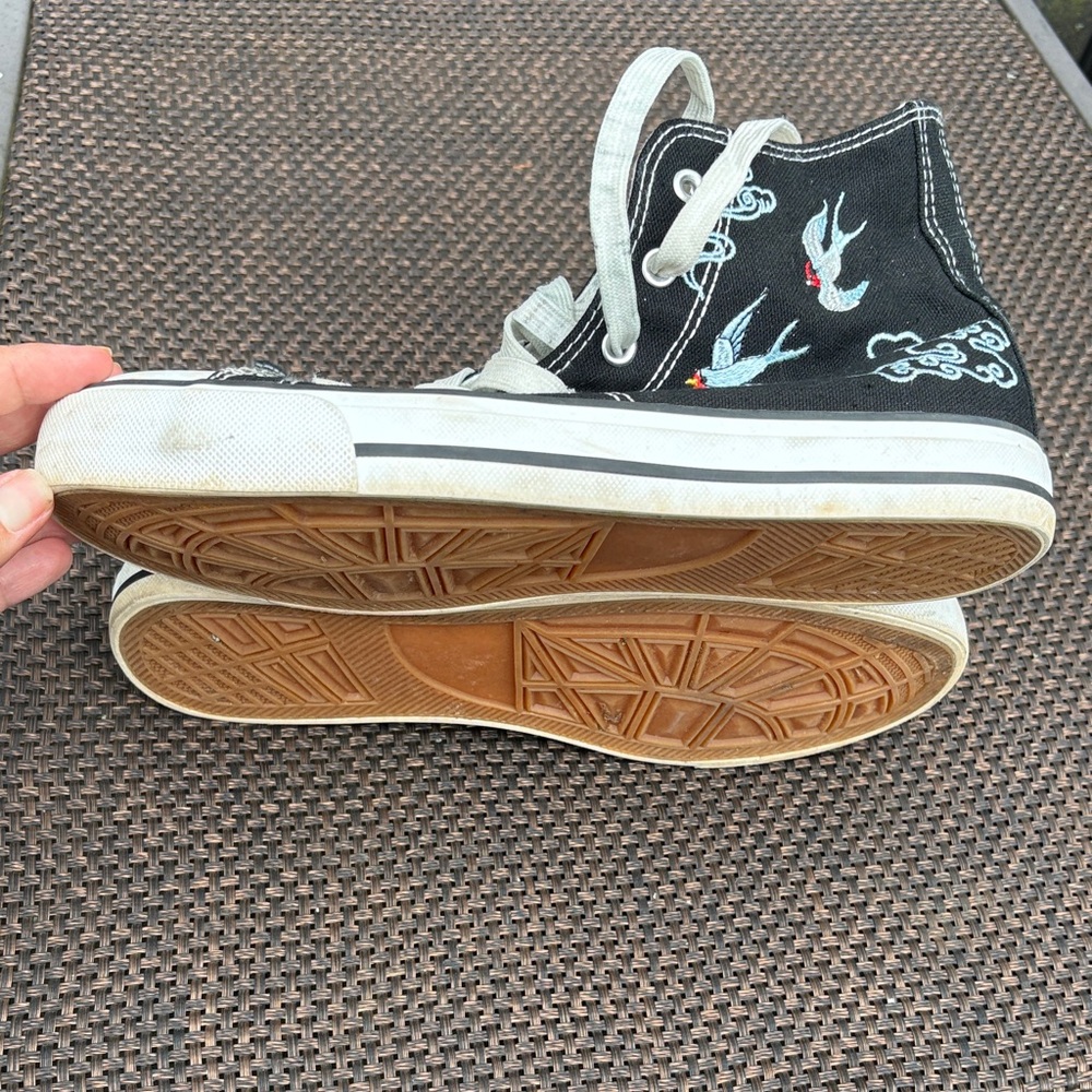 Black High-Top Sneakers with Bird Embroidery sz 10 - Picture 6 of 8